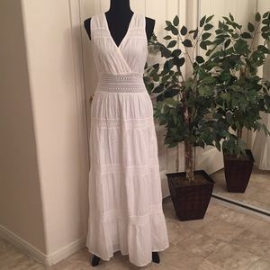 White casual long dress